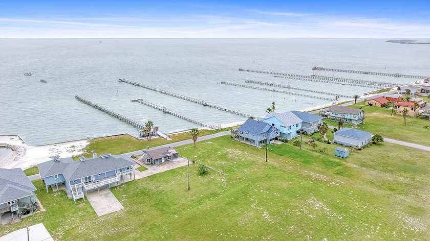 BAYVIEW/BAYFRONT on almost 1 acre!! Build your own private and - photo 11