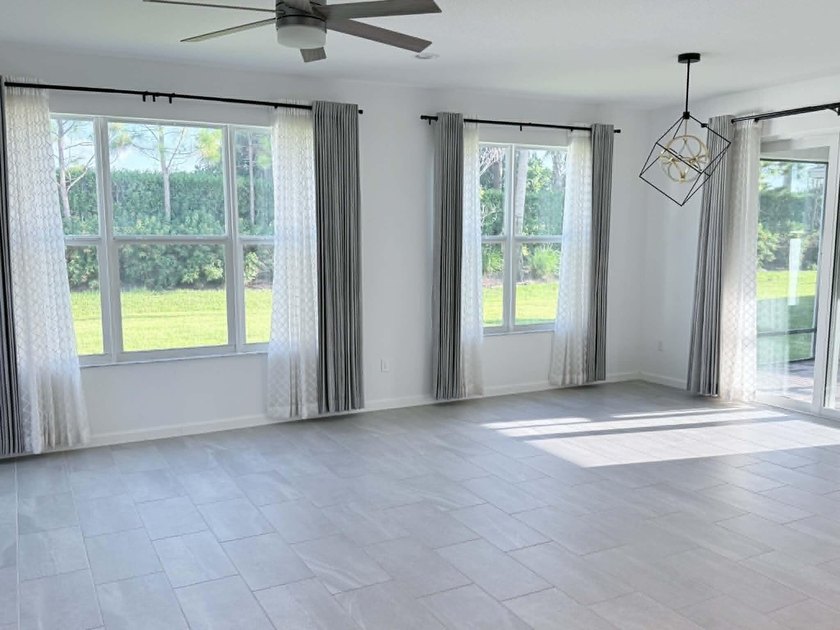 This 2021 Yarrow Model by Mattamy Homes is a luxury 2-story home - photo 15