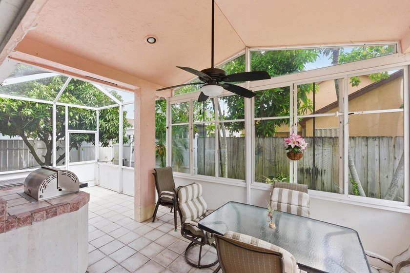 Welcome home to this well-maintained property, ideally located - photo 20