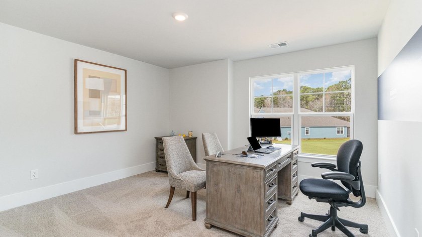 Stunning 4-Bedroom, 3-Bathroom Two-Story Home with Incredible - photo 31