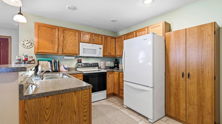 Enjoy easy access to the West End of town with convenient - photo 10