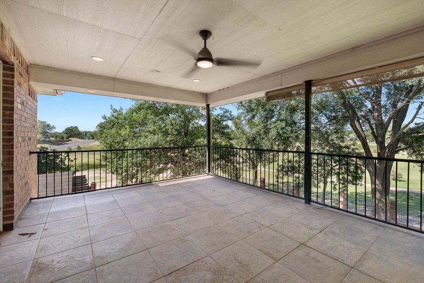 Experience luxury living with no HOA in this exceptional - photo 34