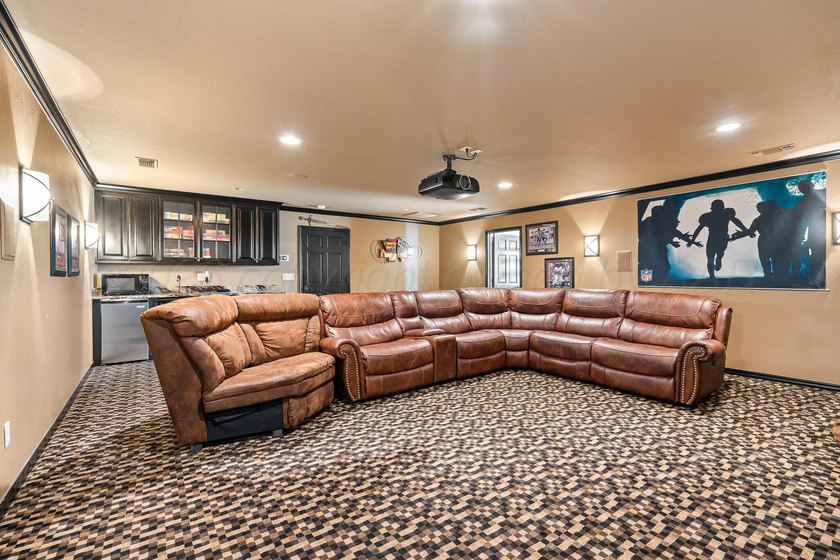 Experience luxury living with no HOA in this exceptional - photo 44