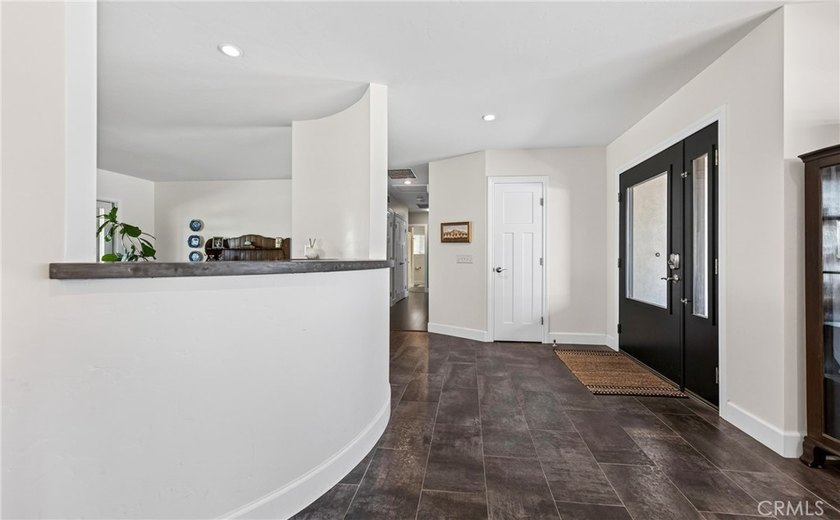 645 Los Altos - photo 6