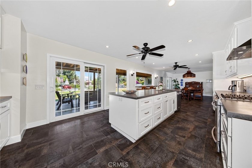 645 Los Altos - photo 10