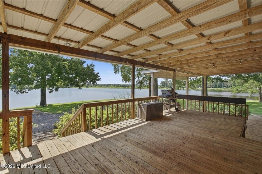 Looking for your retreat from stress well this is it. 3.8 Acres - photo 42