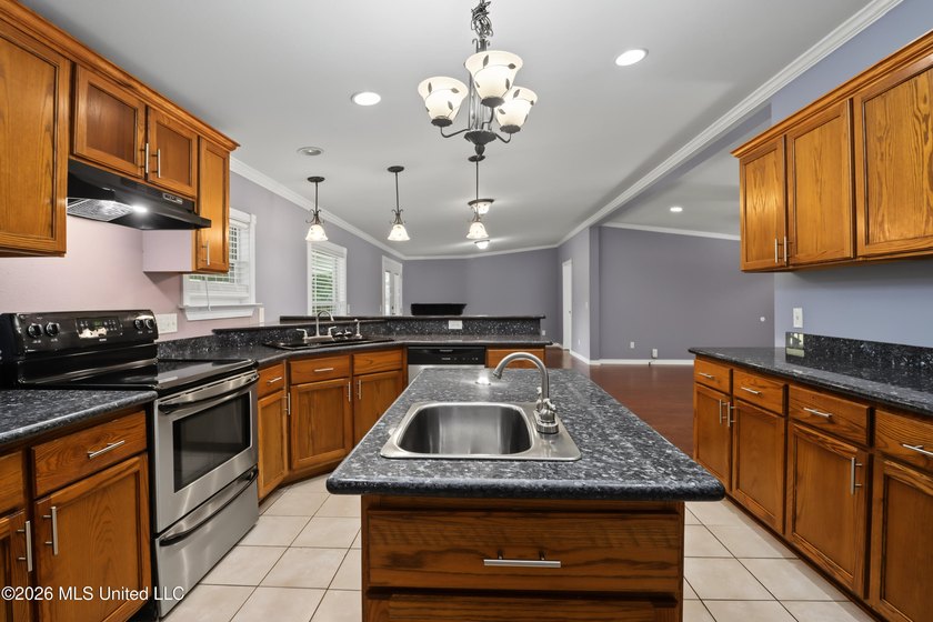 Move in Ready 4 Bedroom 2 Bath home on 1 Acre. This updated - photo 9