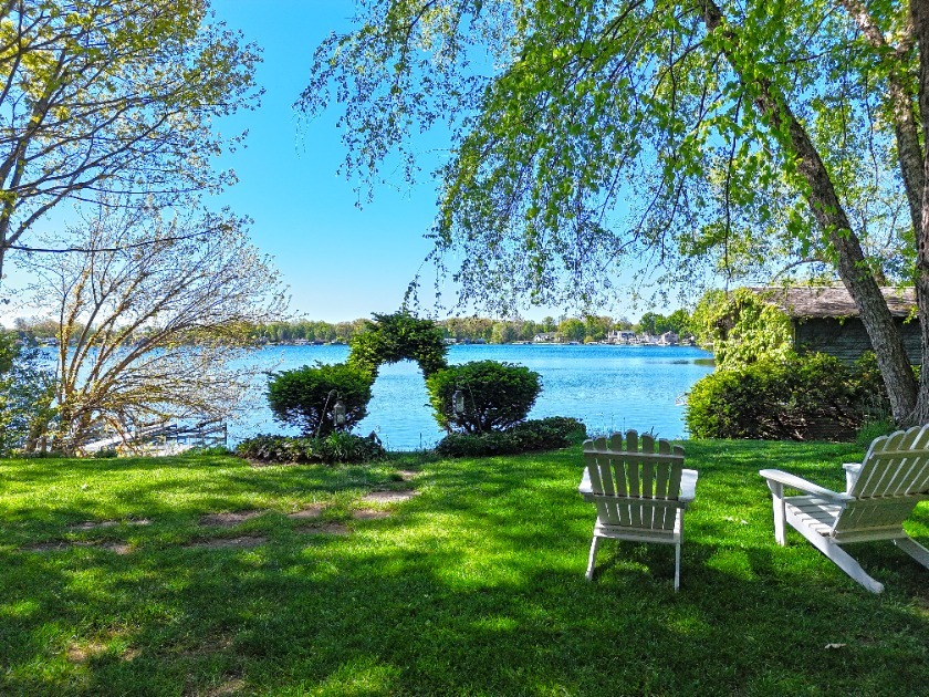 Perfect Lake home for Entertaining or Renting! - photo 2