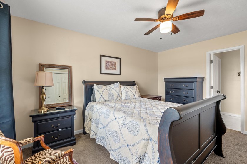 PRICE IMPROVEMENT! MOTIVATED SELLER - BRING ALL OFFERS! Don't - photo 11