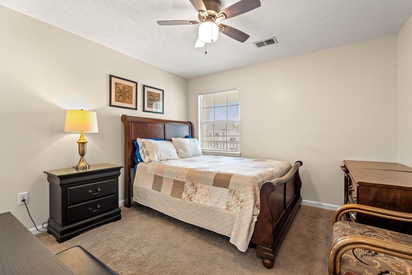PRICE IMPROVEMENT! MOTIVATED SELLER - BRING ALL OFFERS! Don't - photo 15