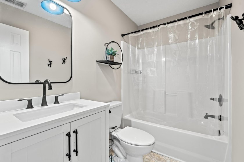PRICE IMPROVEMENT! MOTIVATED SELLER - BRING ALL OFFERS! Don't - photo 17