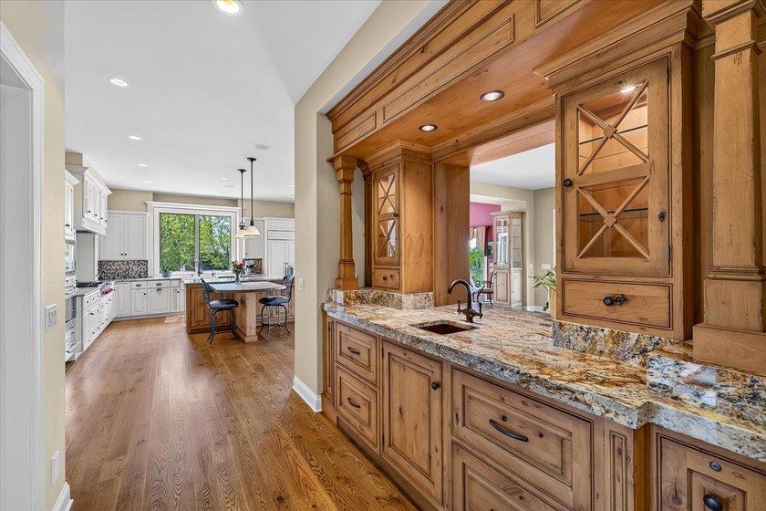 Hart DeNoble Masterpiece on 14.97 acres-Middleton Schools. This - photo 17