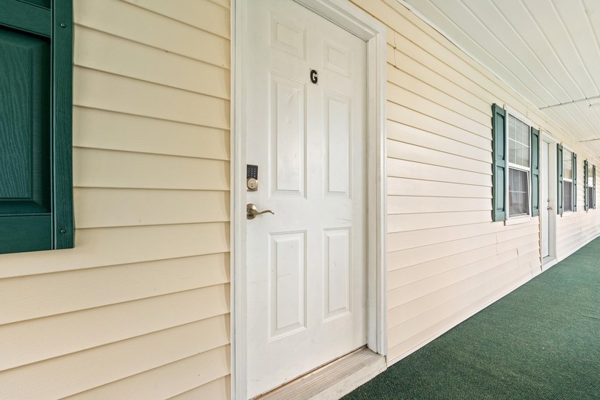 PRICE IMPROVEMENT! MOTIVATED SELLER - BRING ALL OFFERS! Don't - photo 21