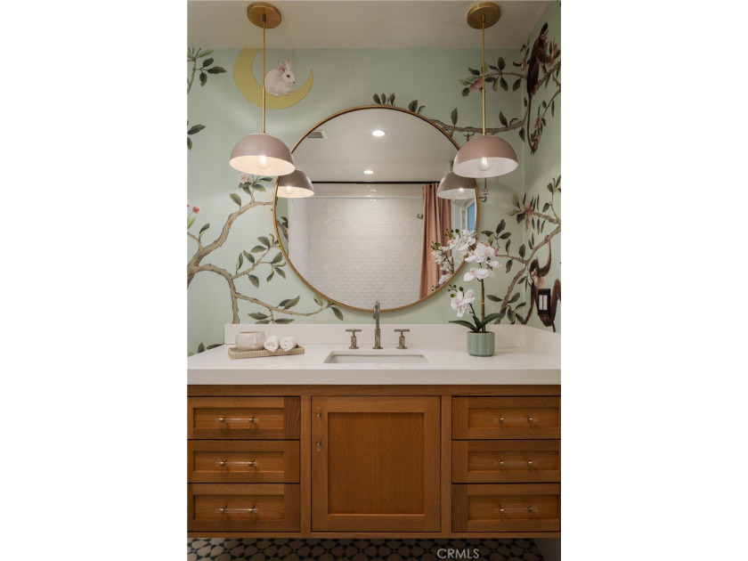 Welcome home to this charming Corona Highlands beach house - photo 30