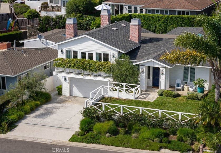Welcome home to this charming Corona Highlands beach house - photo 44