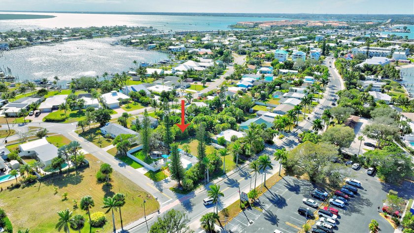 Build your island dream home on this beautiful lot across from - photo 6