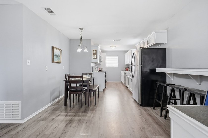 Nestled on two spacious lots in Holiday Beach, this fully - photo 9