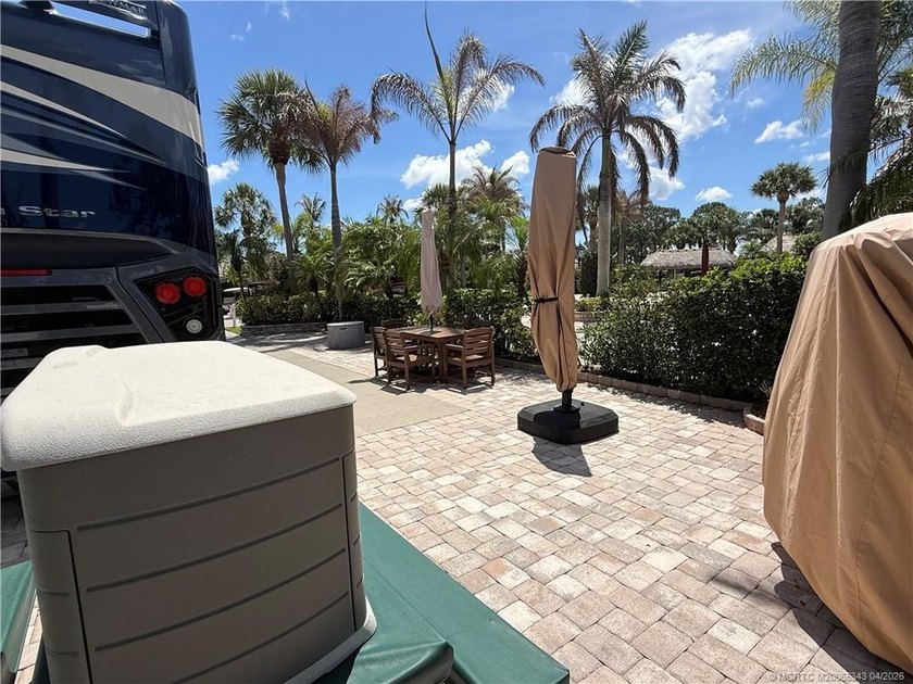 An exceptional opportunity to secure an oversized lot backing - photo 8