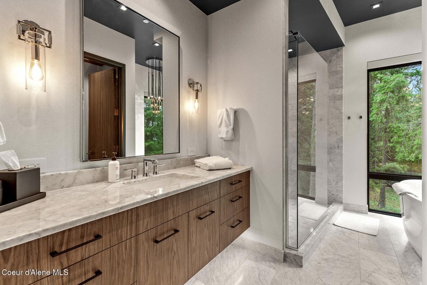 Tucked away in a secluded private cul-de-sac, this 1.71-acre - photo 46