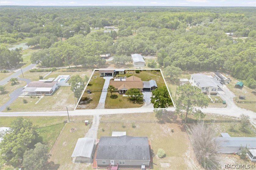 Welcome home to this inviting three-bedroom, two-bath with - photo 3