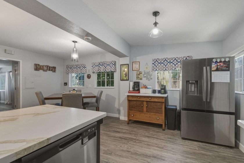 Welcome to 16640 Los Banos St in Ashland between San Leandro and - photo 5