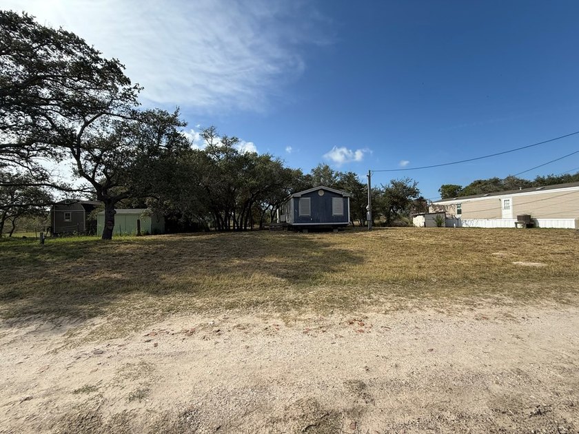 Looking for space, flexibility, and value? This set of 4 - photo 3