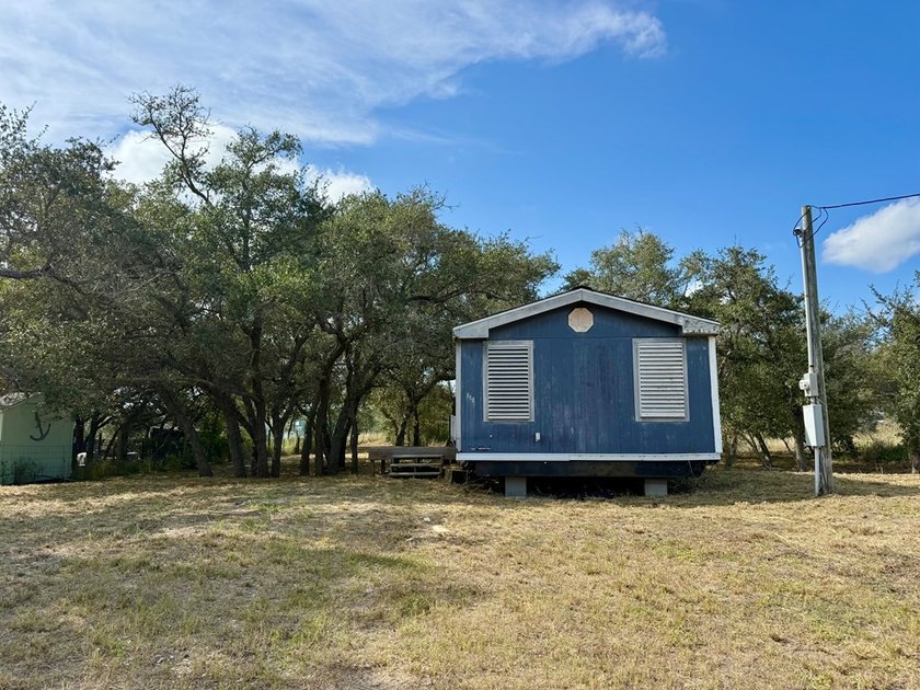 Looking for space, flexibility, and value? This set of 4 - photo 4