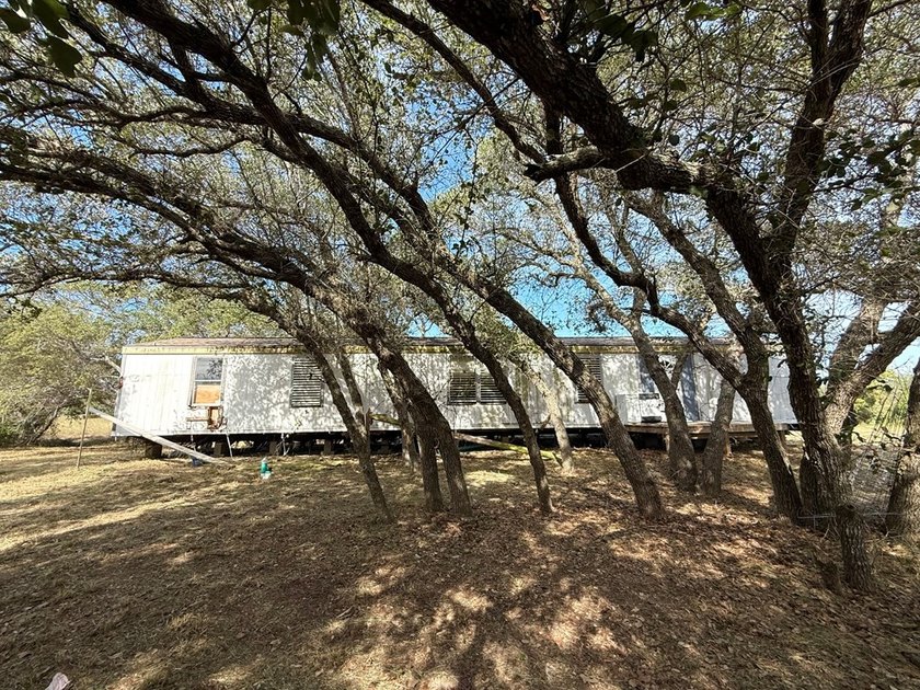 Looking for space, flexibility, and value? This set of 4 - photo 5