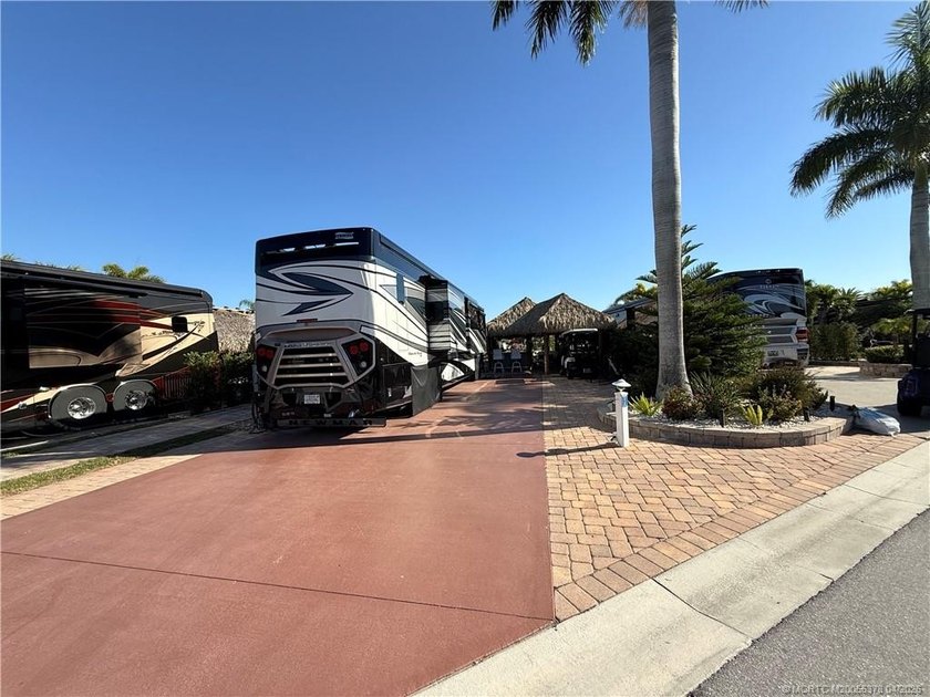 Perfectly positioned on an extra-wide, north-facing homesite - photo 7
