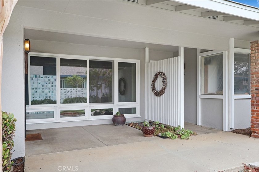 **Best-Priced Opportunity in Hueneme Bay!** Lovingly maintained - photo 3