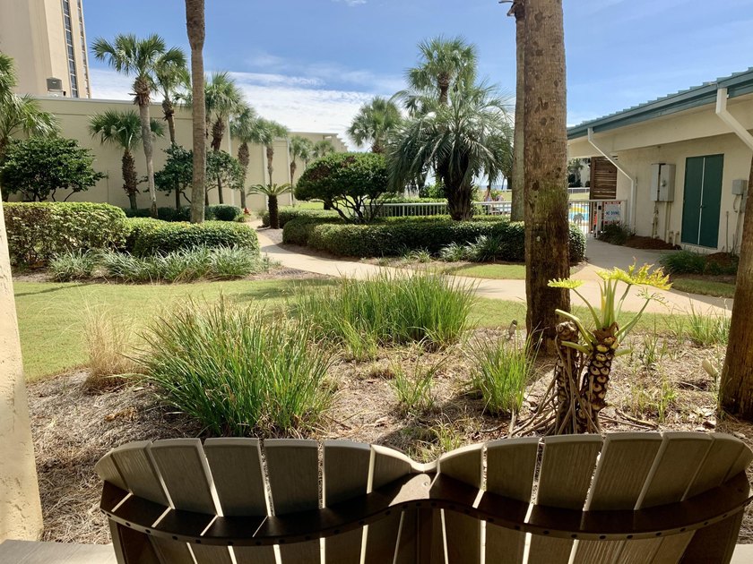 This one is better in person! Super POPULAR 1st Floor! Rare - photo 15