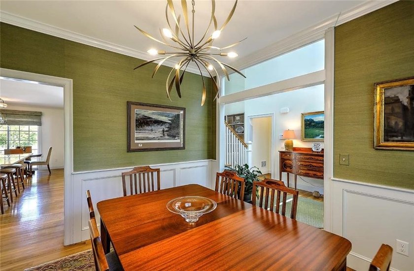 The perfect newer home in historic downtown Bristol. Enjoy the - photo 29