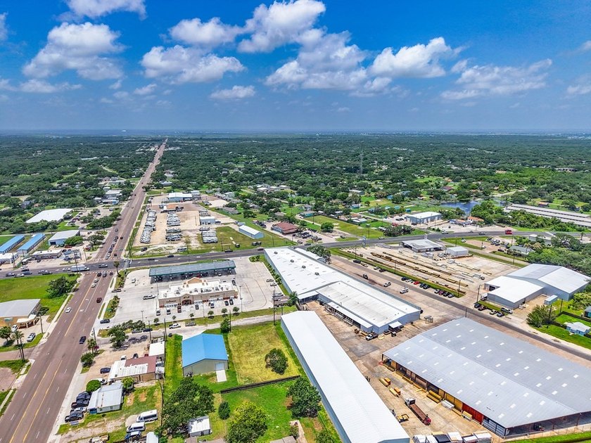 Exceptional opportunity to build your custom home or an - photo 11