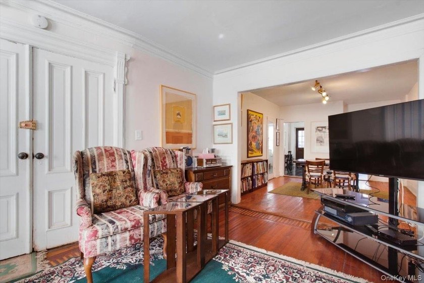 This meticulously maintained residence offers a spacious - photo 20