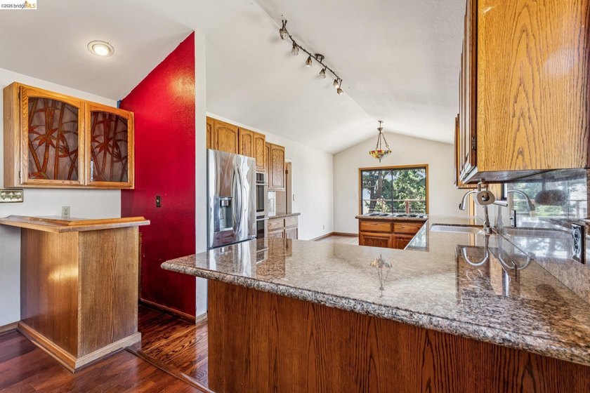 TRANSPARENT PRICING - Perched in the secluded Oakland Hills near - photo 21