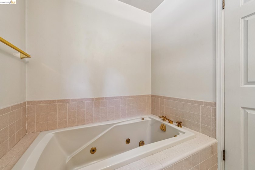 TRANSPARENT PRICING - Perched in the secluded Oakland Hills near - photo 37