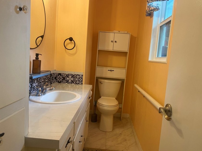 Affordable Rockport Home with Pool, Outdoor Living Area &amp; No - photo 9