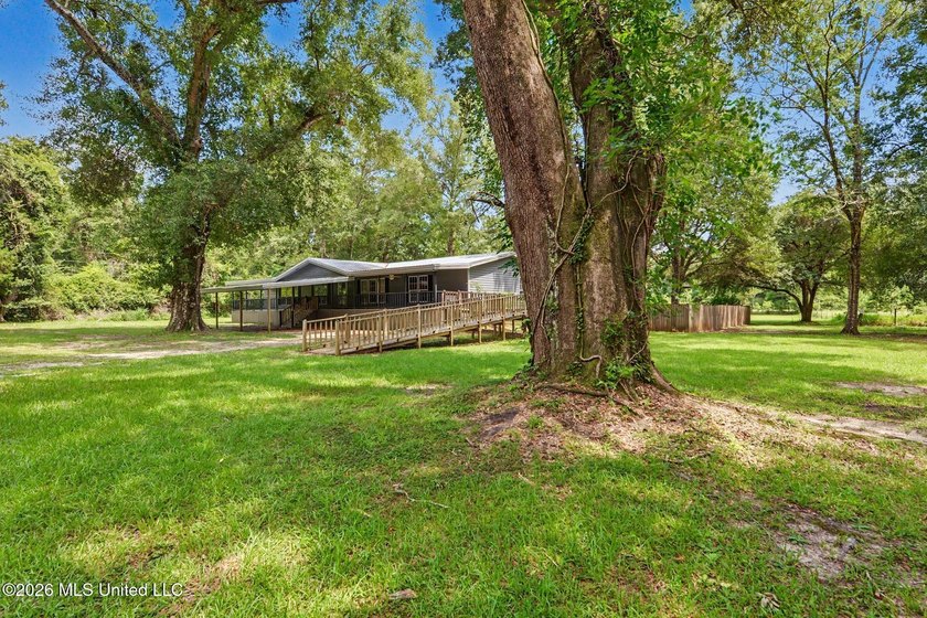 Spacious 3BR/2BA double-wide home with 2,342 SF on 1.37 acres in - photo 3