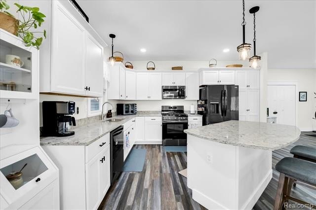 Welcome to this beautifully built 2025 ranch, perfectly situated - photo 7
