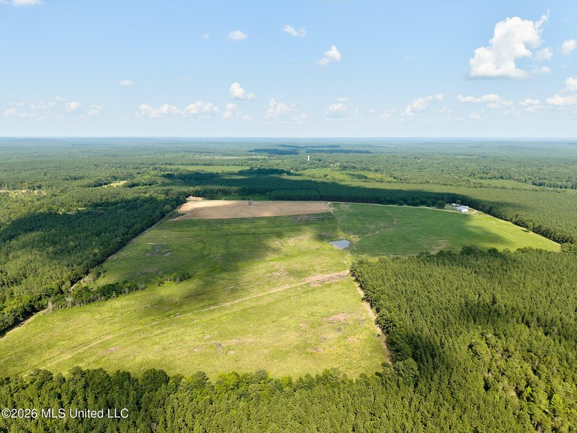If you've been looking for a turnkey hunting, farming, or - photo 2