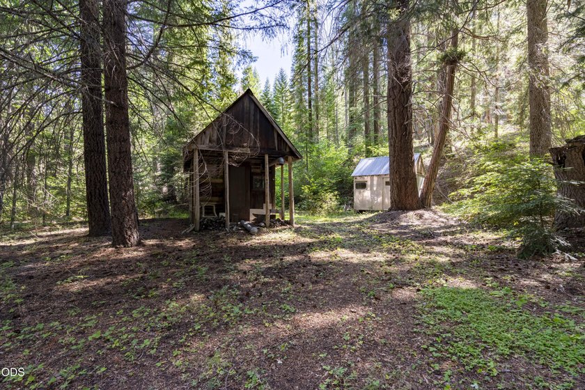 The Four Corners Ranch offers 897.32 acres of productive - photo 46