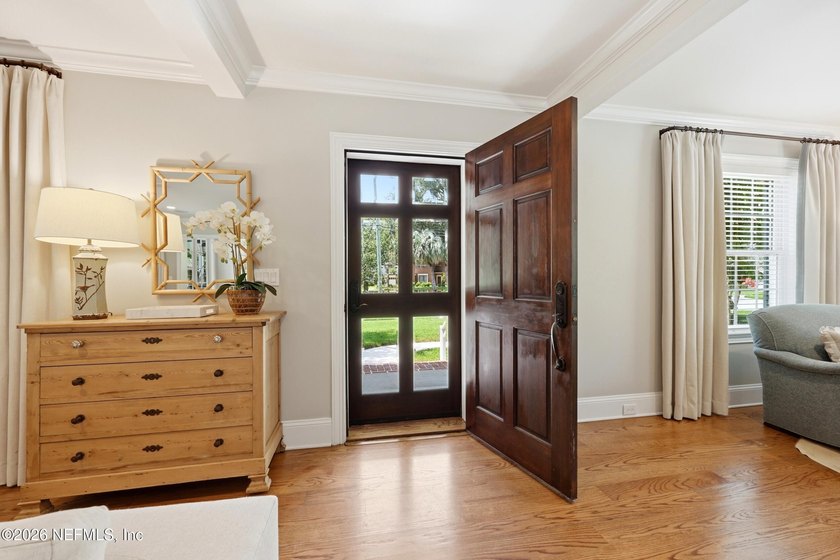 Beautifully renovated 2-story home near San Marco &amp; just a short - photo 6