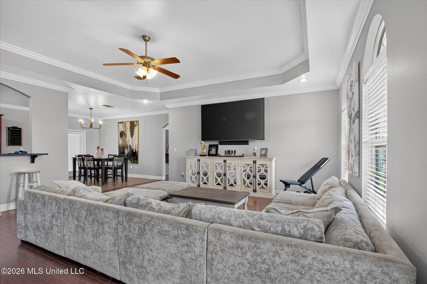 Welcome home!! This spacious 3bed 2 bath split plan in St Martin - photo 7