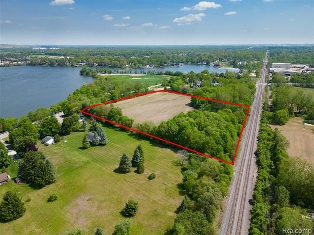 RARE &amp; PRIME OPPORTUNITY FOR BUILDER/DEVELOPER WITH THIS PRIZED - photo 12