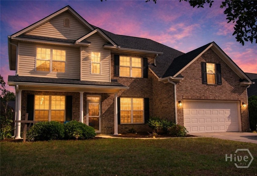NEW PRICE! Welcome home to this beautifully updated 4-bedroom - photo 22