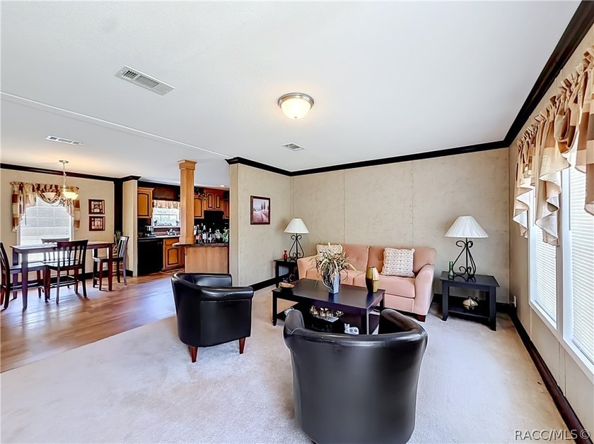 Welcome home to your own private retreat in Homosassa! Nestled - photo 7
