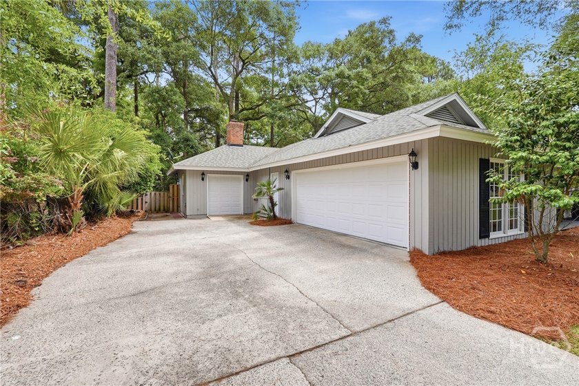 Don't miss the opportunity to own this well-maintained home - photo 3