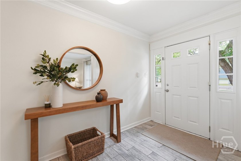 Don't miss the opportunity to own this well-maintained home - photo 6
