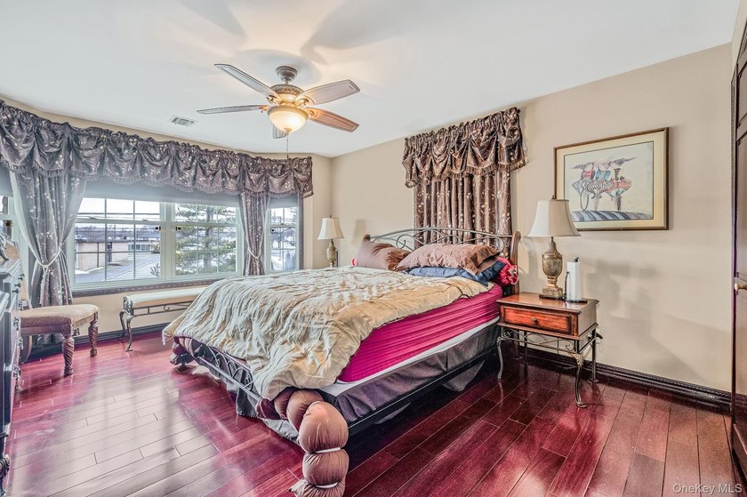 Stately brick-front Colonial offering 5 bedrooms and 3 baths - photo 7