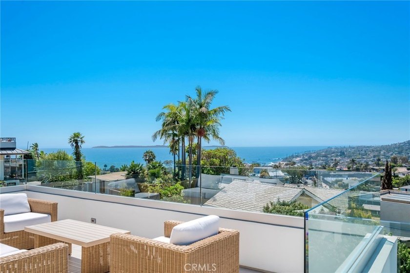 Perched high in the exclusive Temple Hills enclave of Laguna - photo 8